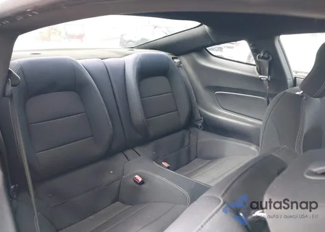 2015 Ford Mustang V6 из США, поврежденный, VIN 1FA6P8AM9F5372184